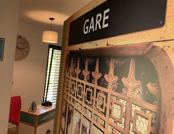 a door decoration for immersive effect